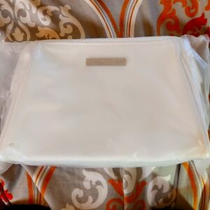 NWT Rodan & Field Toiletry Bag
